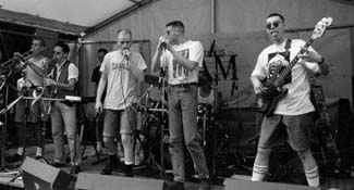 live at Queensday 1993, Vijzelstraat, Amsterdam